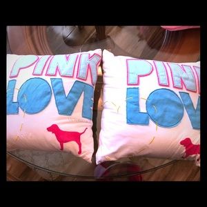 VERY RARE 2 VICTORIA’S SECRET PINK THROW PILLOWS